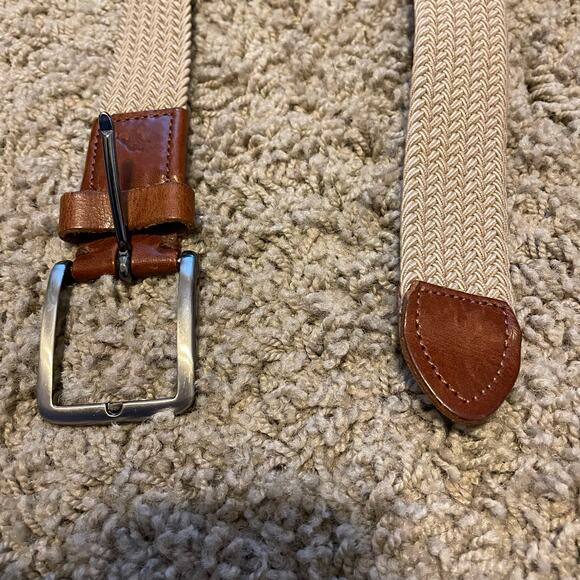 Tommy Bahama Jack Stretch Webbed Belt in Khaki size L/XL Leather - Picture 5 of 7